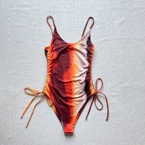 NWOT Pretty Little Thing Orange Ombre Ruched One Piece Bathing Swimsuit Size 6